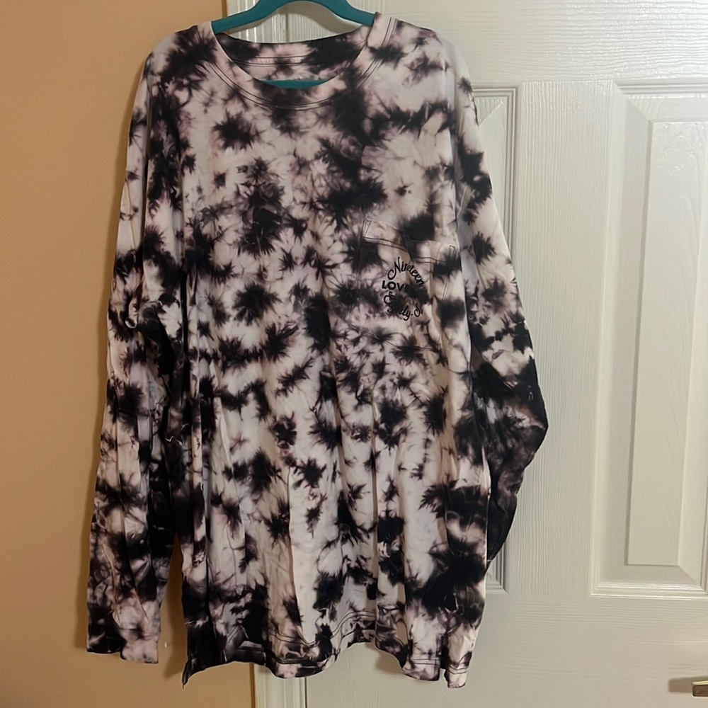 Pink long sleeve tie dye size large women’s cotton unique